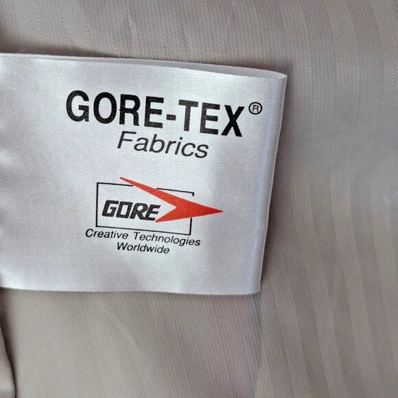 The North Face Women's Pink Hooded Ski Jacket - Picture 11 of 12